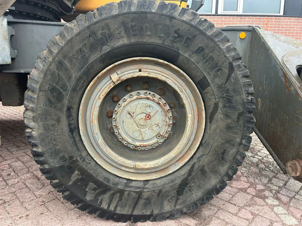 Liebherr LH50M