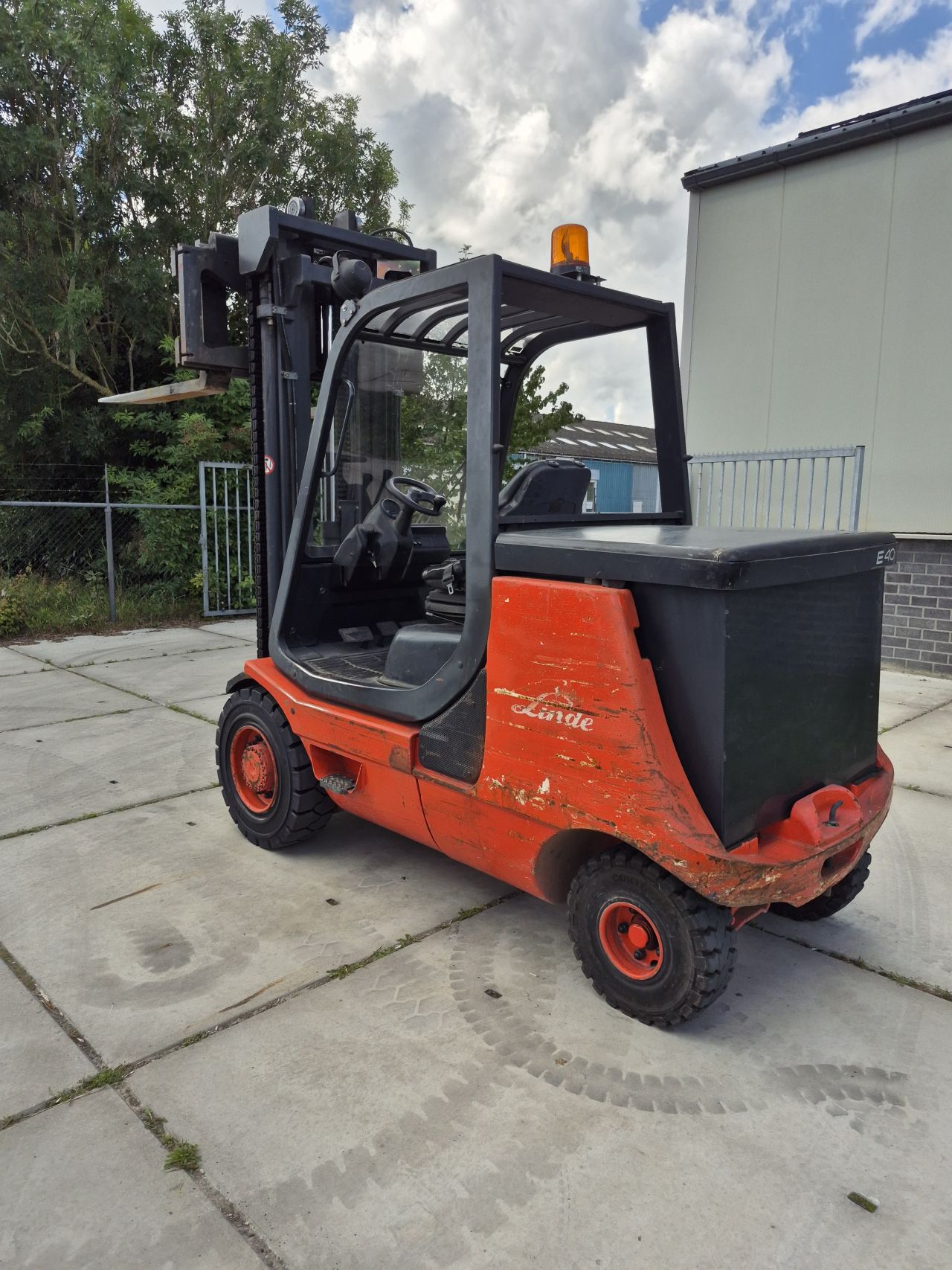 Linde E40P triplex sideshift, accu 2022 c5 getest 100%