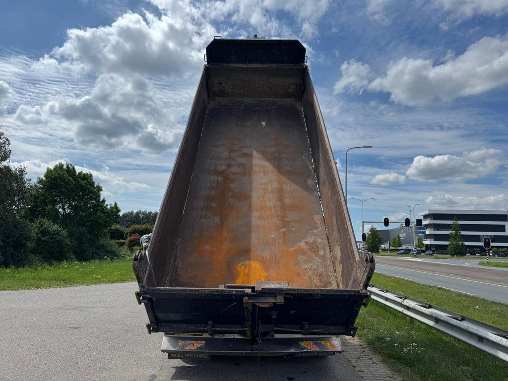 MAN TGS 35.440 8x4 - 4
