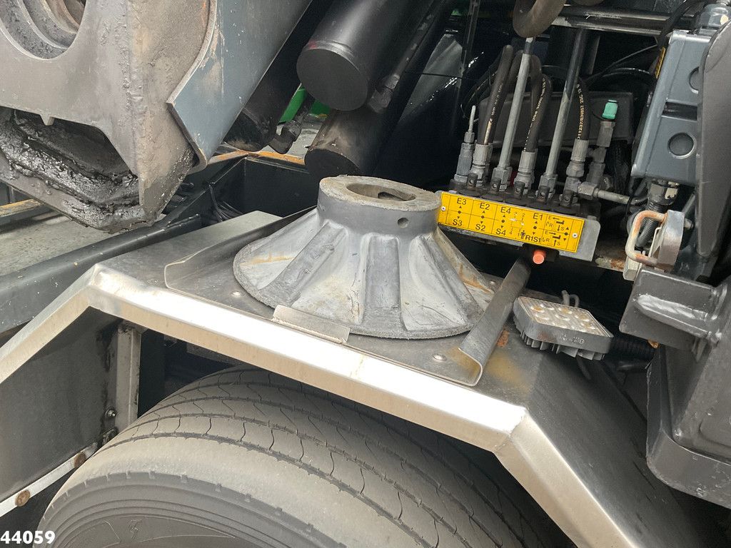 DAF FAX 85 CF 410 Euro 5 Fassi 66 Tonmeter laadkraan