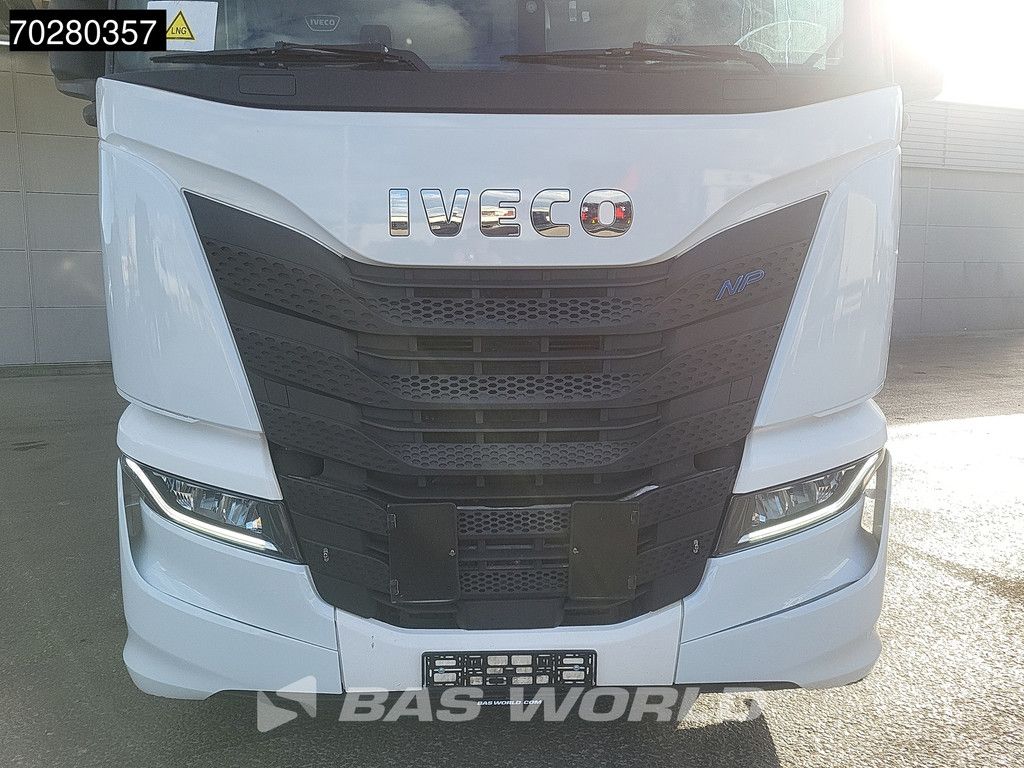 Iveco S-Way 460 4X2 Retarder 2xTanks LNG Standklima LED Navi ACC Euro 6