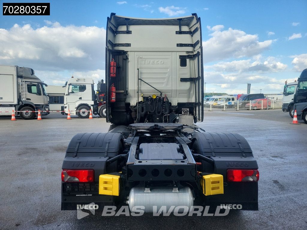 Iveco S-Way 460 4X2 Retarder 2xTanks LNG Standklima LED Navi ACC Euro 6