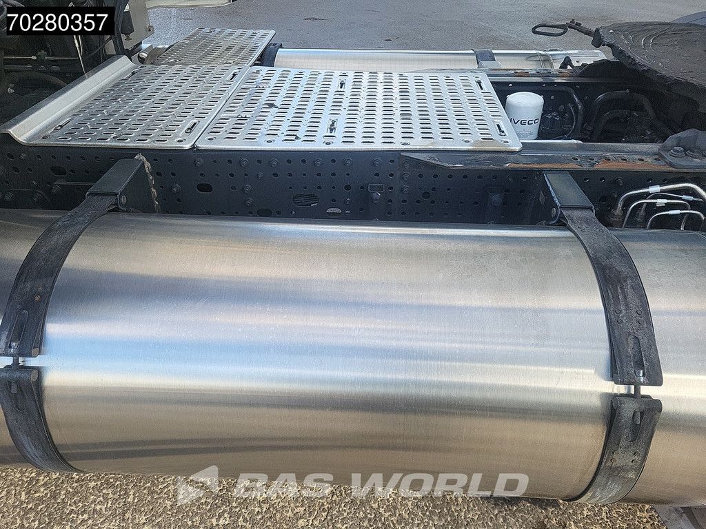 Iveco S-Way 460 4X2 Retarder 2xTanks LNG Standklima LED Navi ACC Euro 6