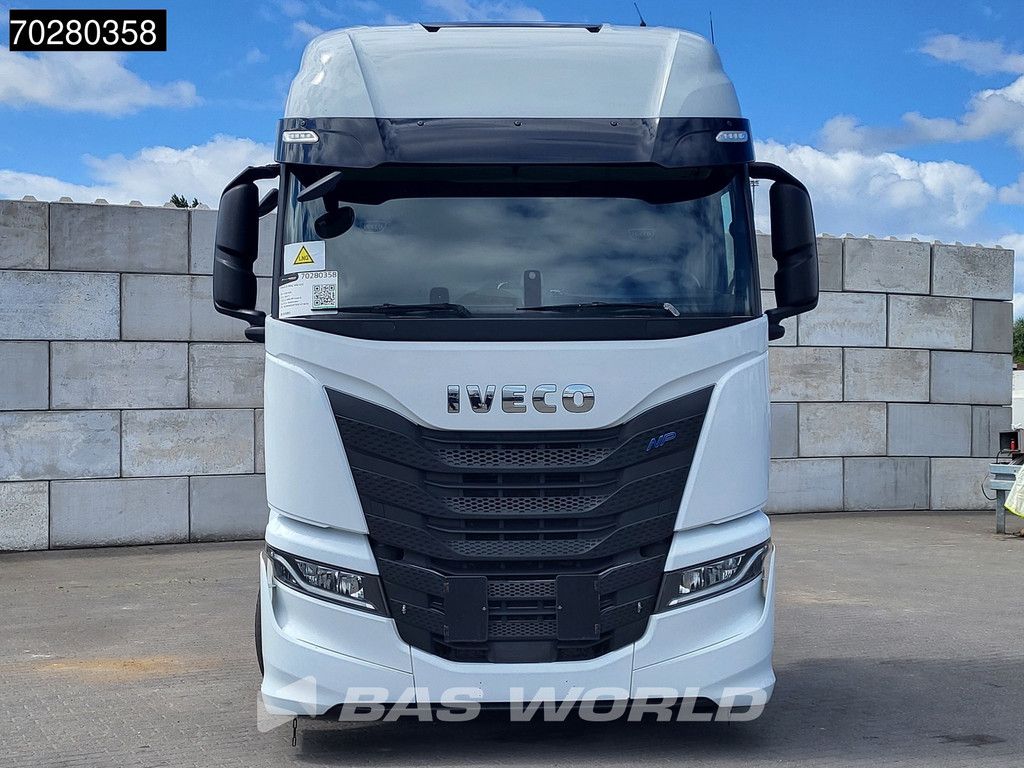 Iveco S-Way 460 4X2 Retarder 2xTanks LNG Navi Standklima LED Euro 6