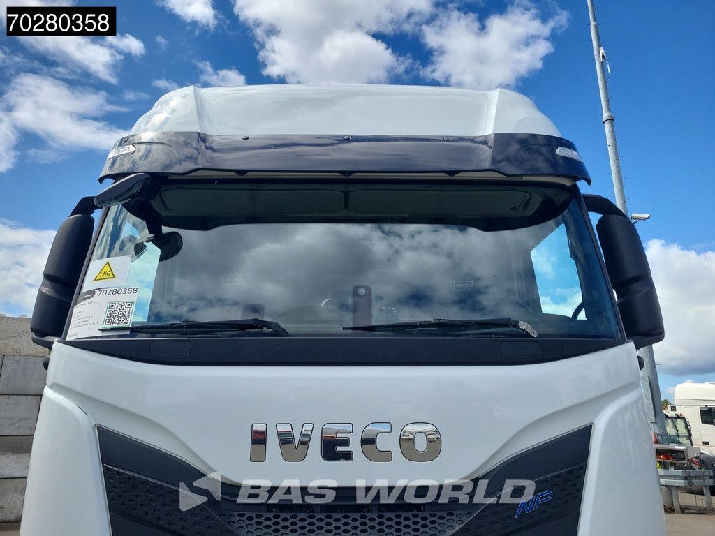 Iveco S-Way 460 4X2 Retarder 2xTanks LNG Navi Standklima LED Euro 6