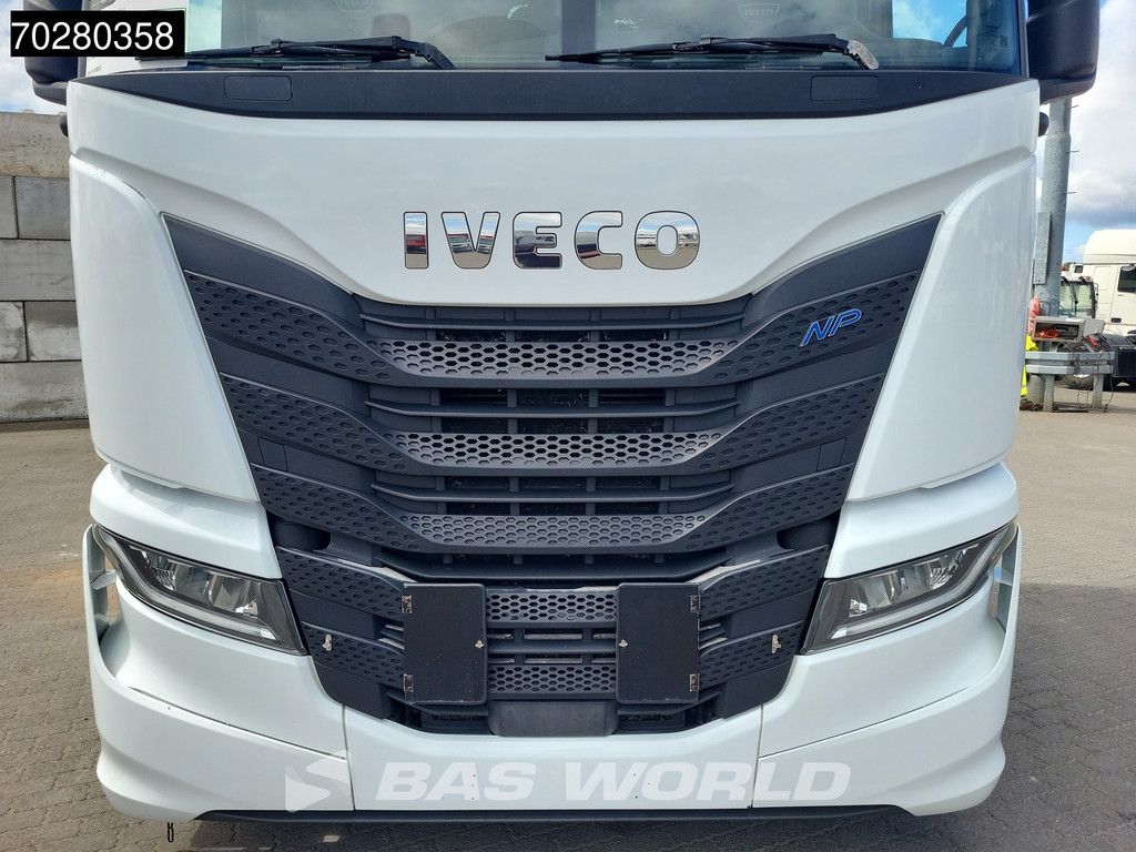 Iveco S-Way 460 4X2 Retarder 2xTanks LNG Navi Standklima LED Euro 6