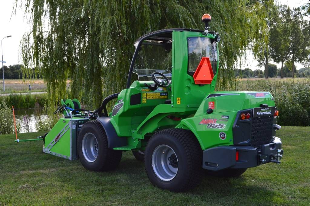 Avant 855i TDS Kniklader/Shovel