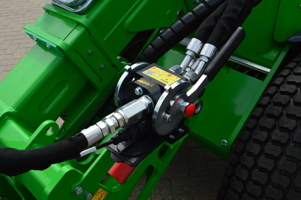 Avant 855i TDS Kniklader/Shovel
