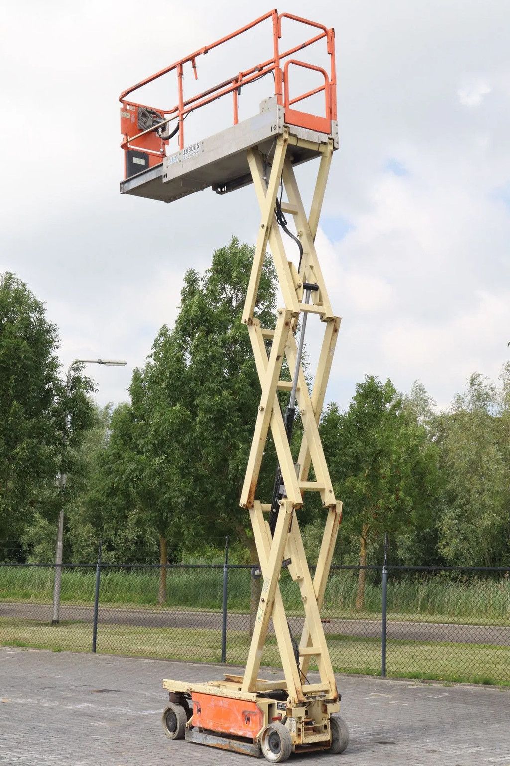 JLG 1930 ES | 7.7 METER | 230 KG