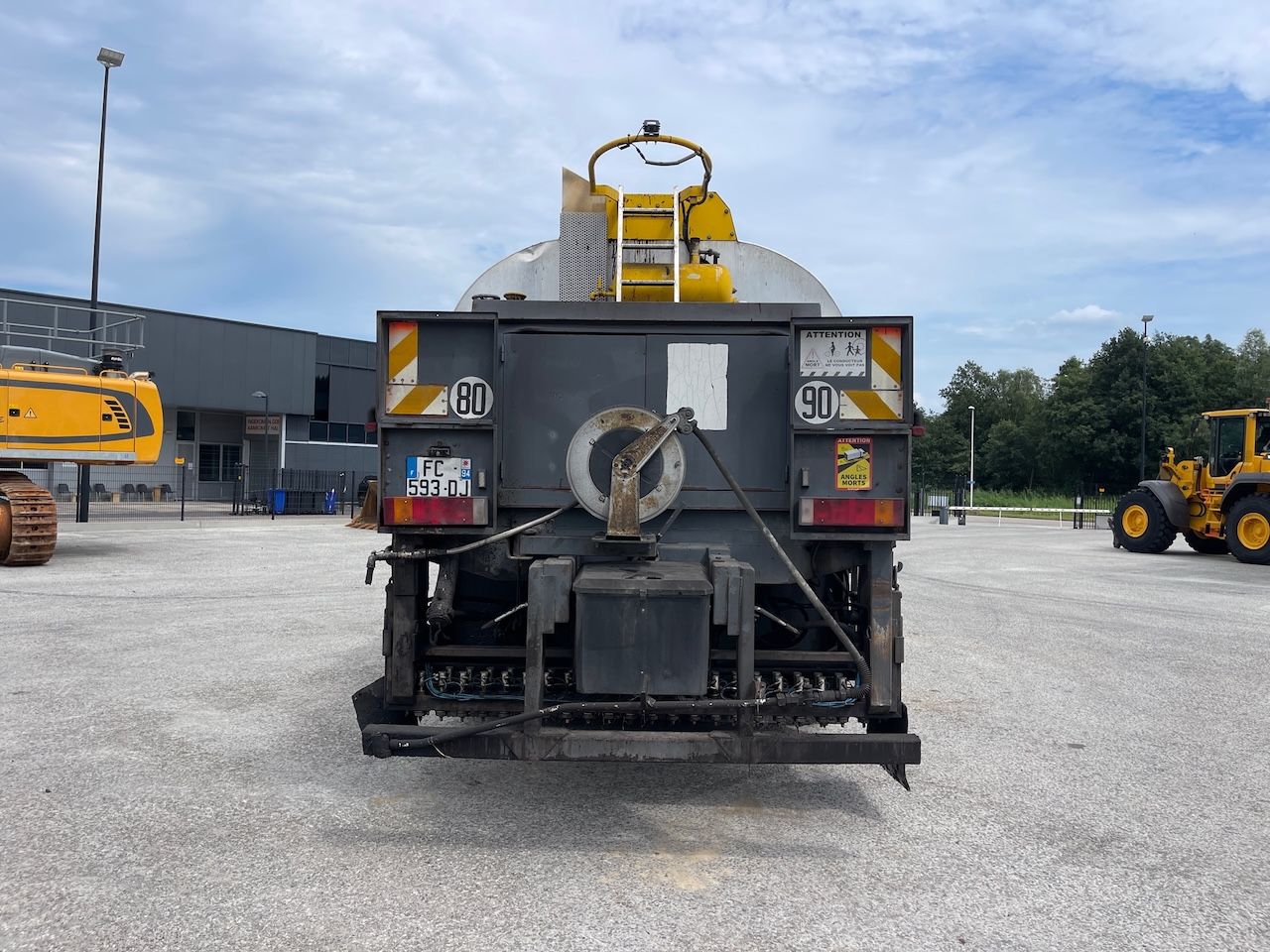 Acmar / Renault Bitumen sprayer 7500 liter