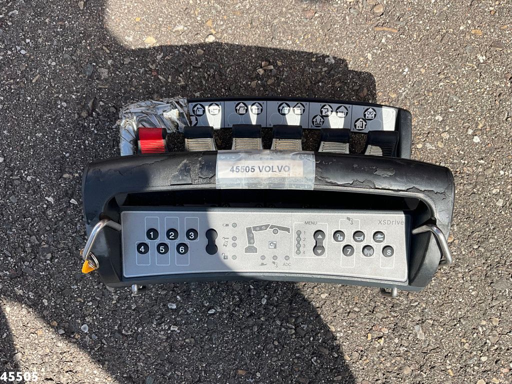 Volvo FM 500 8x4 Euro 6 HMF 19 Tonmeter Z-kraan