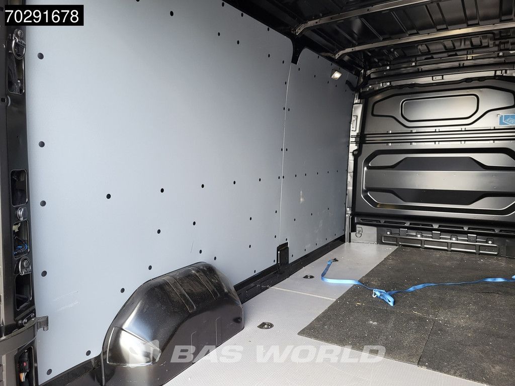 Renault Master E-Tech Elektrisch 87kWh 460WLTP L3H2 Trekhaak Airco Cruise Camera Parkeersensoren CarPlay L3 12m3 Airco Trekhaak Cruise control