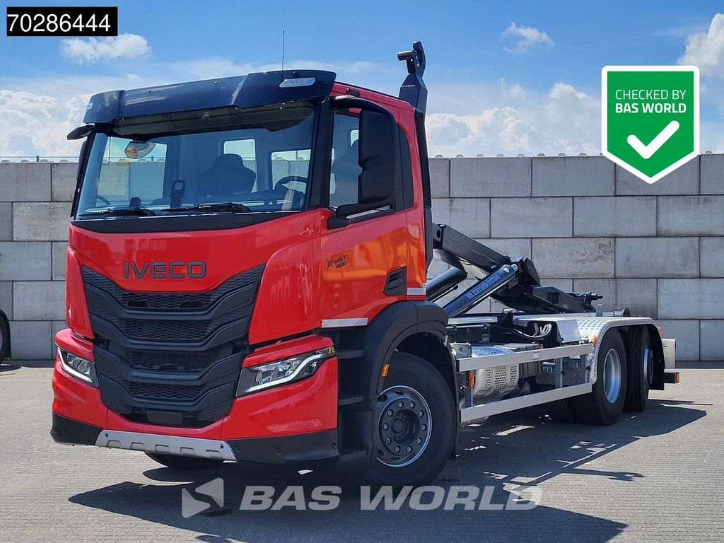Iveco X-Way 460 6X2 NEW VDL S21-6400 Hooklift Lift+steering Axle Automatic Navi Euro 6