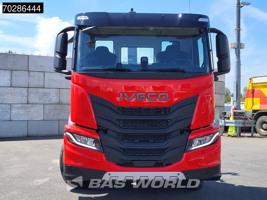 Iveco X-Way 460 6X2 NEW VDL S21-6400 Hooklift Lift+steering Axle Automatic Navi Euro 6