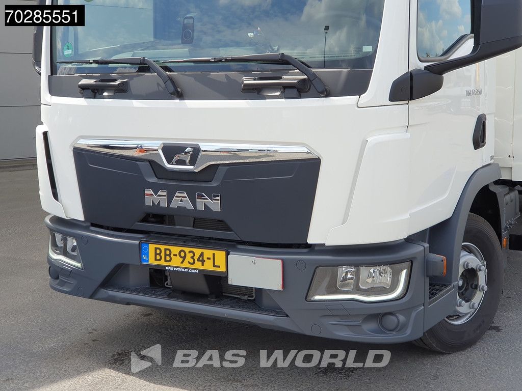 MAN TGL 12.250 4X2 NL Truck 12tonner Ladebordwand Automatic Euro 6