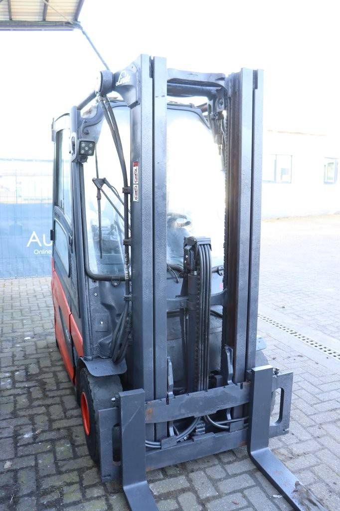 Forklift Linde E25L-01 Electric 2500kg 4.7m 2014