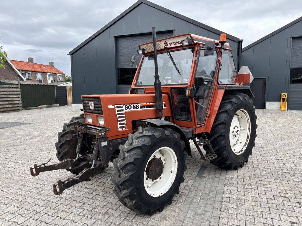 Fiat-Agri 80-88 DT 4wd, Zuidberg Fronthef.