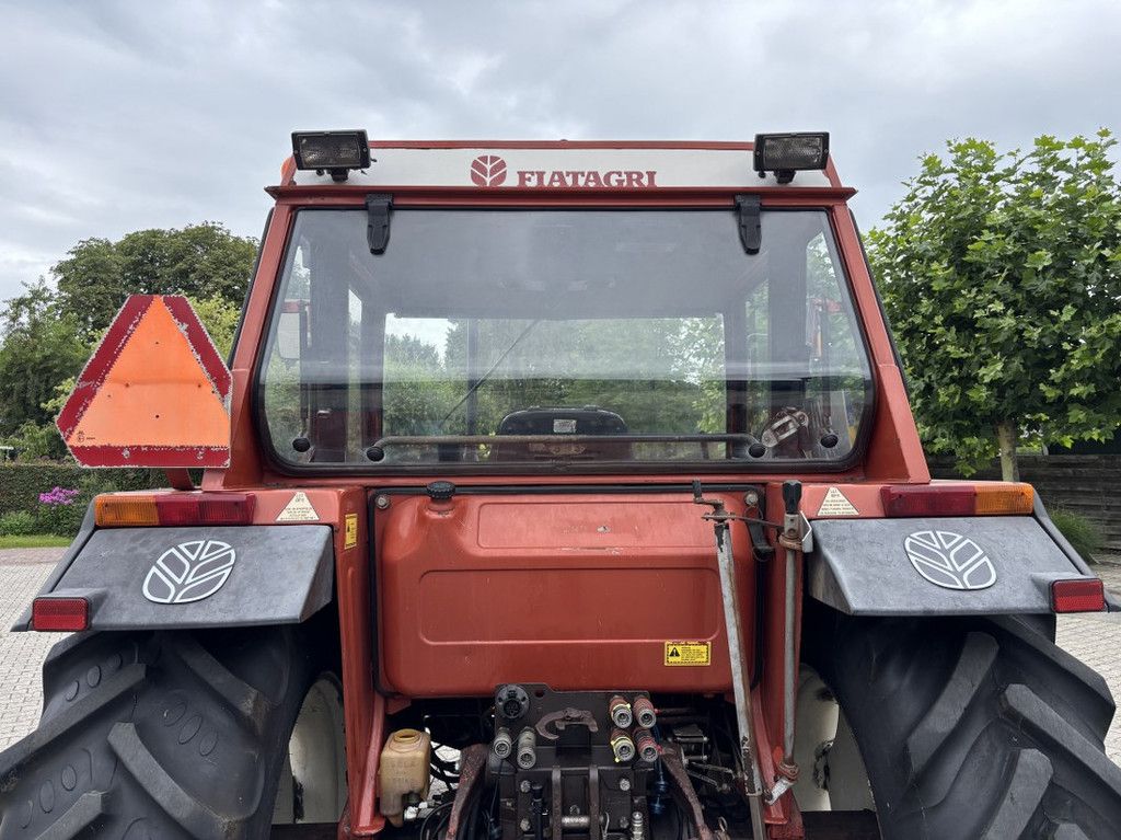 Fiat-Agri 80-88 DT 4wd, Zuidberg Fronthef.