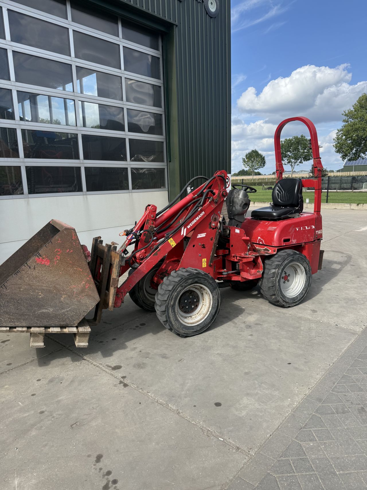 Weidemann mini shovel 1140 2400 uur marge!