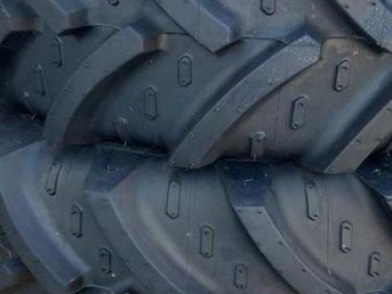 Kleber Super 8 L  320/70R20