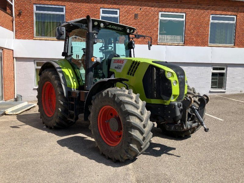 Claas Arion 640 CIS+