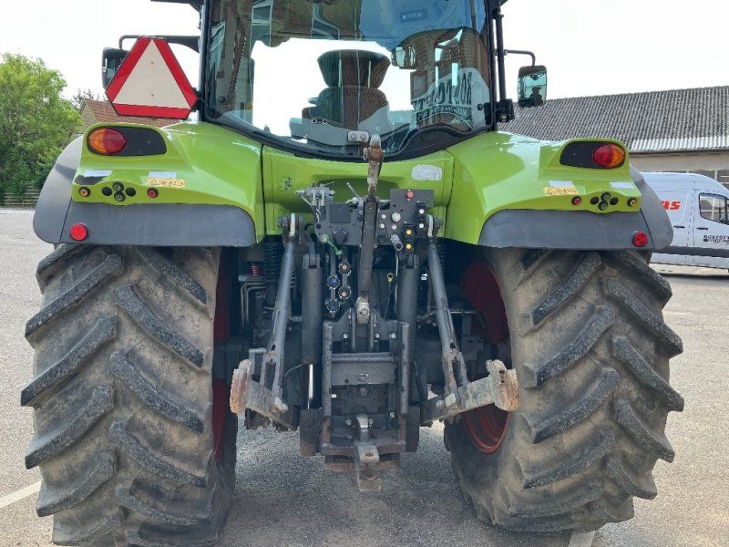 Claas Arion 640 CIS+