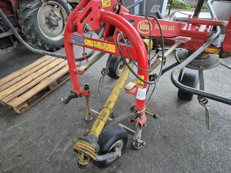 Vicon Vanex 683