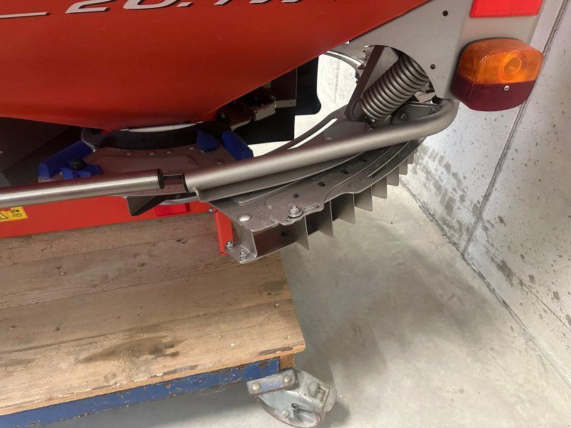 Rauch AXIS 20.1 W mit 1.300 Liter Aufsatz und Abdeckpl