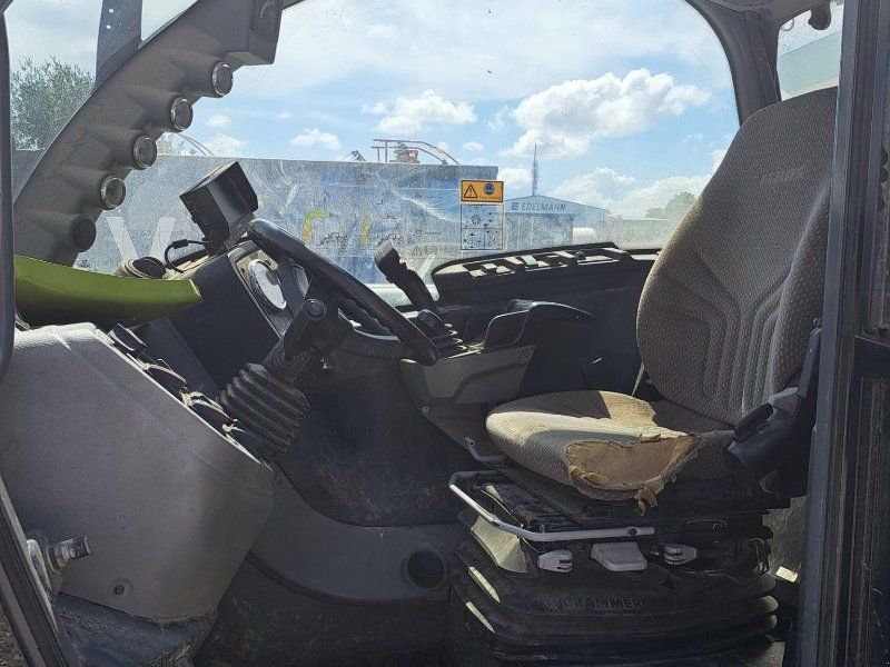 Claas Scorpion 9055