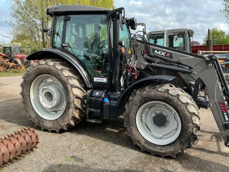 Valtra A105