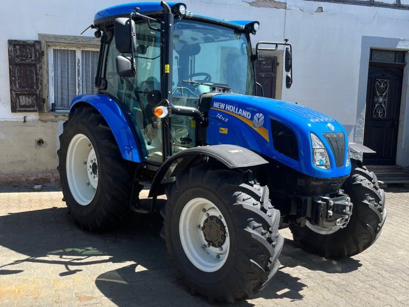 New Holland T4.75 S Power Shuttle
