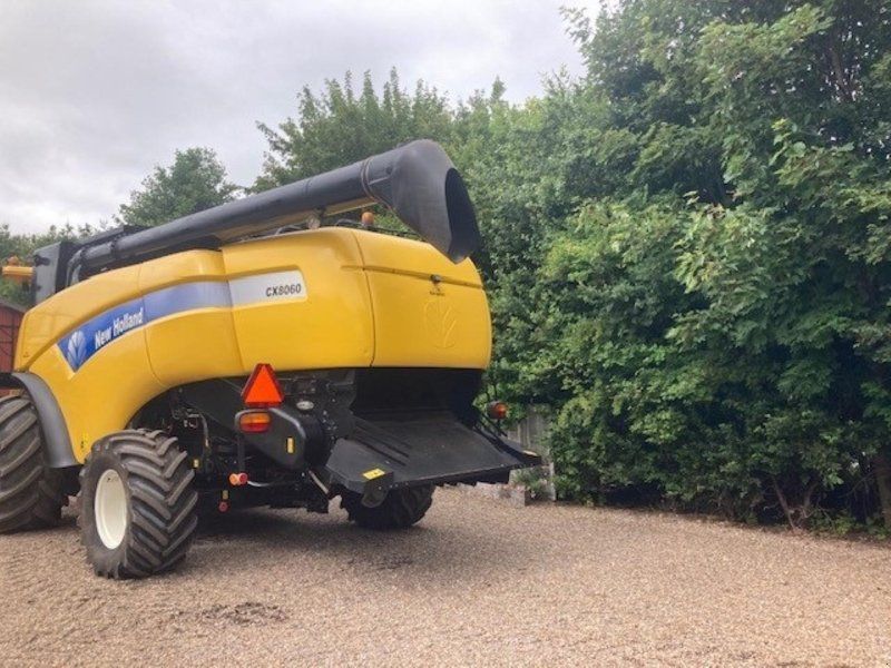 New Holland CX8060