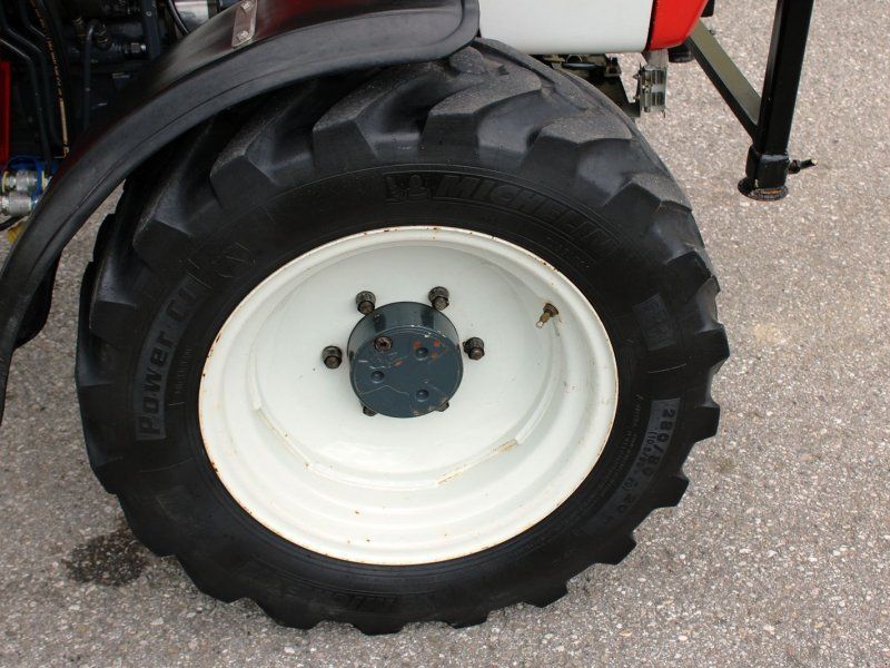 Lindner 1600 A-40
