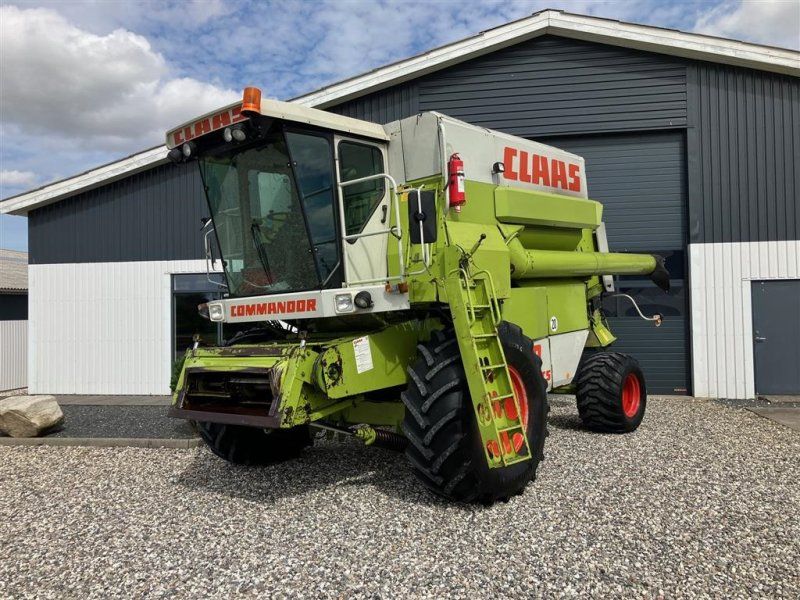 Claas COMMANDOR 228 CS