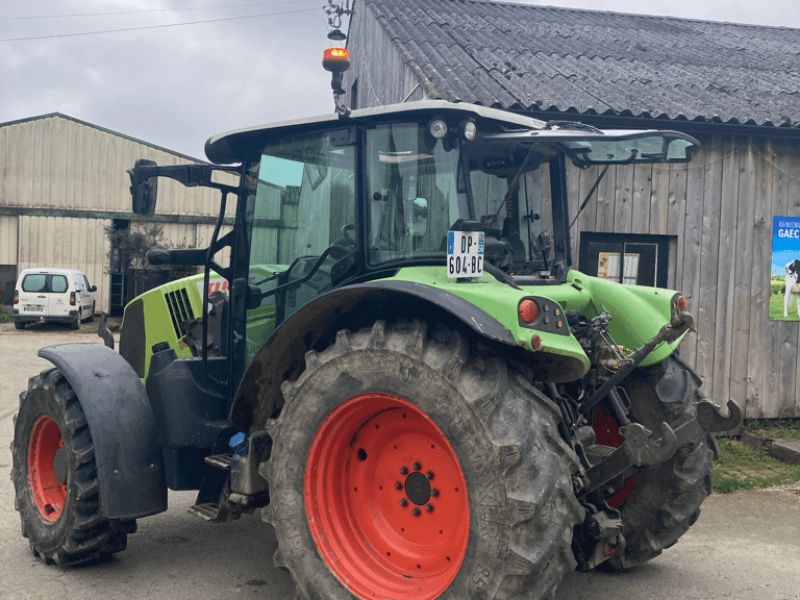 Claas ARION 420