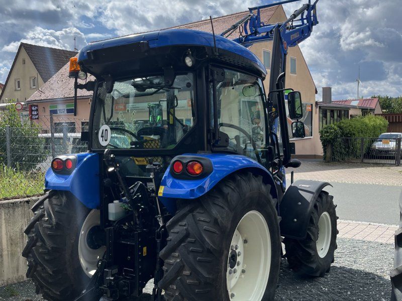 New Holland T4.65