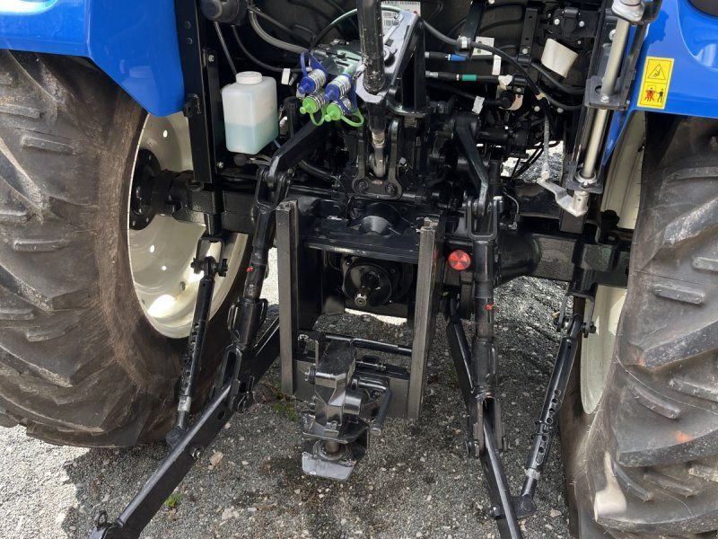 New Holland T4.65