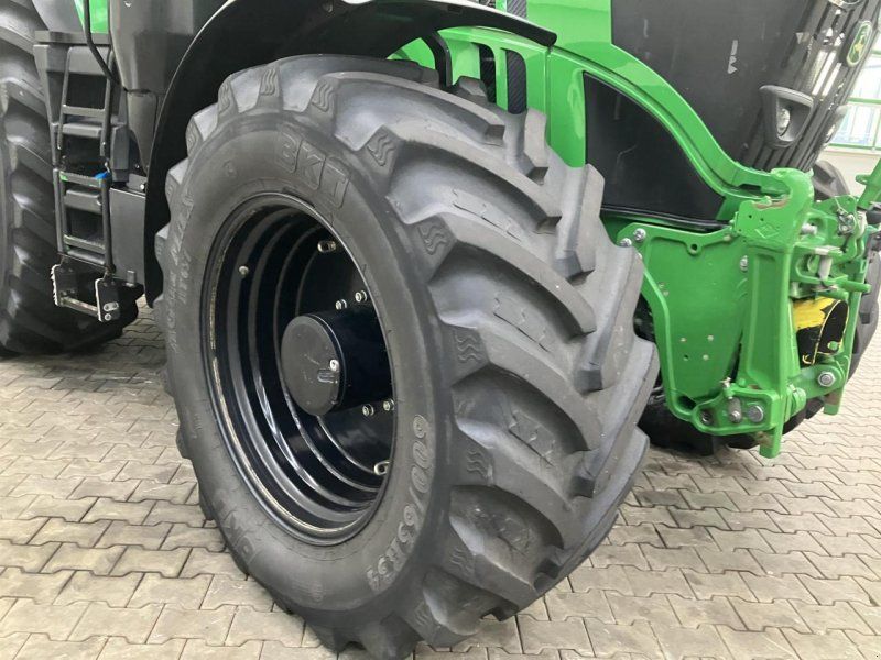 John Deere 6250R