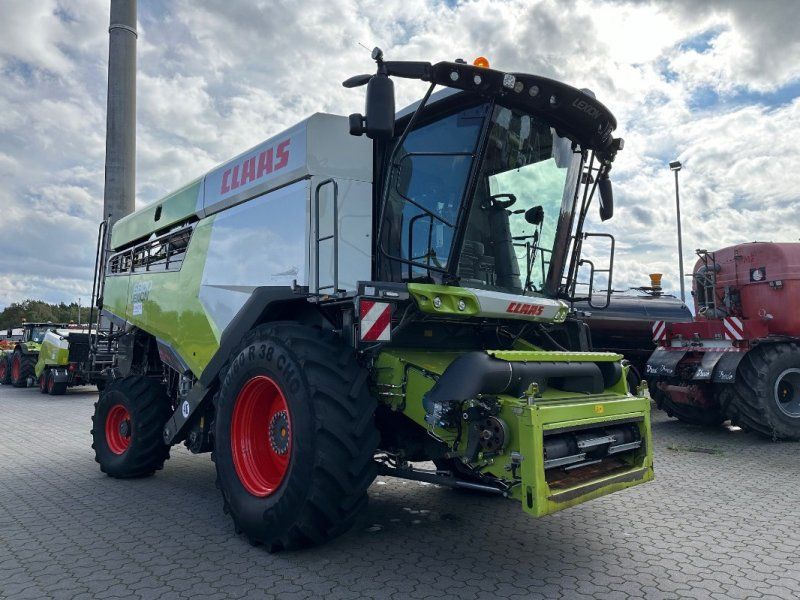 Claas Lion 6800