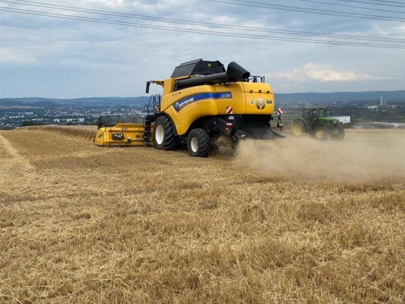 New Holland CX7.90 ST5 ZED