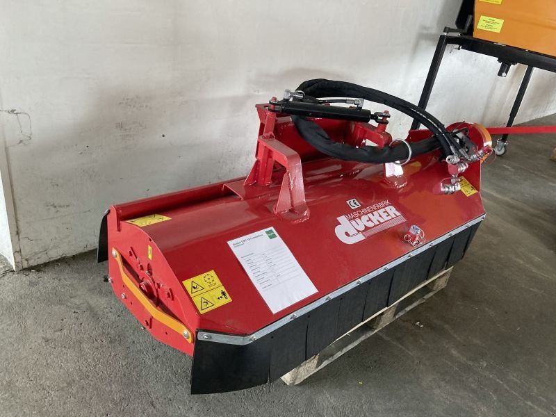 Dücker UMT 18