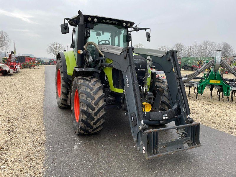 Claas Arion 550 CEBIS  neue Bereifung