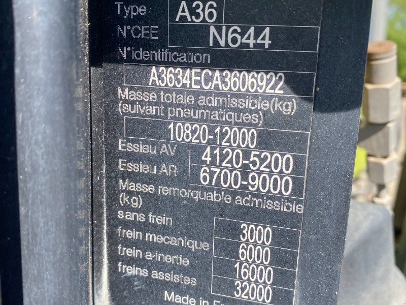 Claas ARION 650 CIS