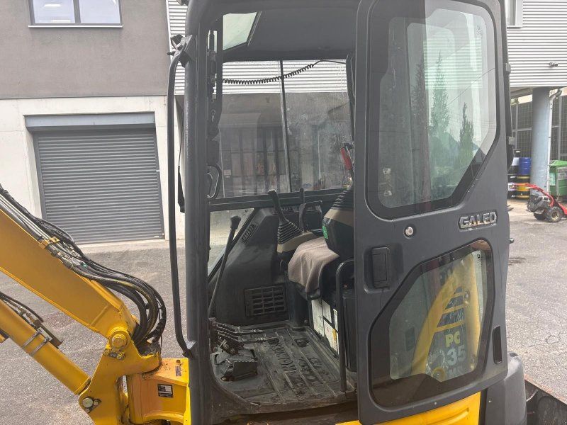 Komatsu PC 35MR-2