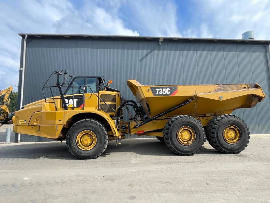 CAT 735C