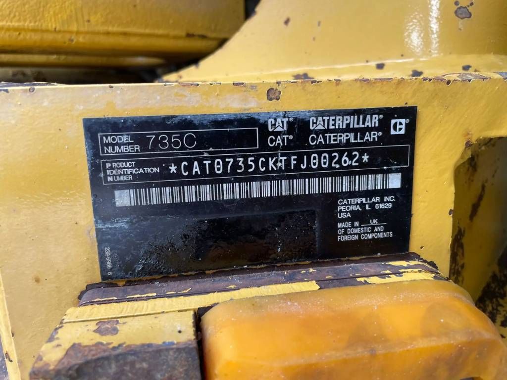 CAT 735C