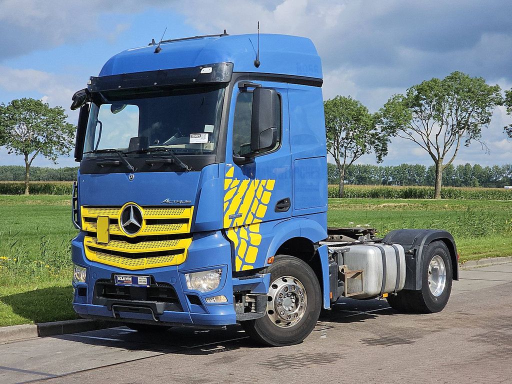 MERCEDES-BENZ ACTROS 1843