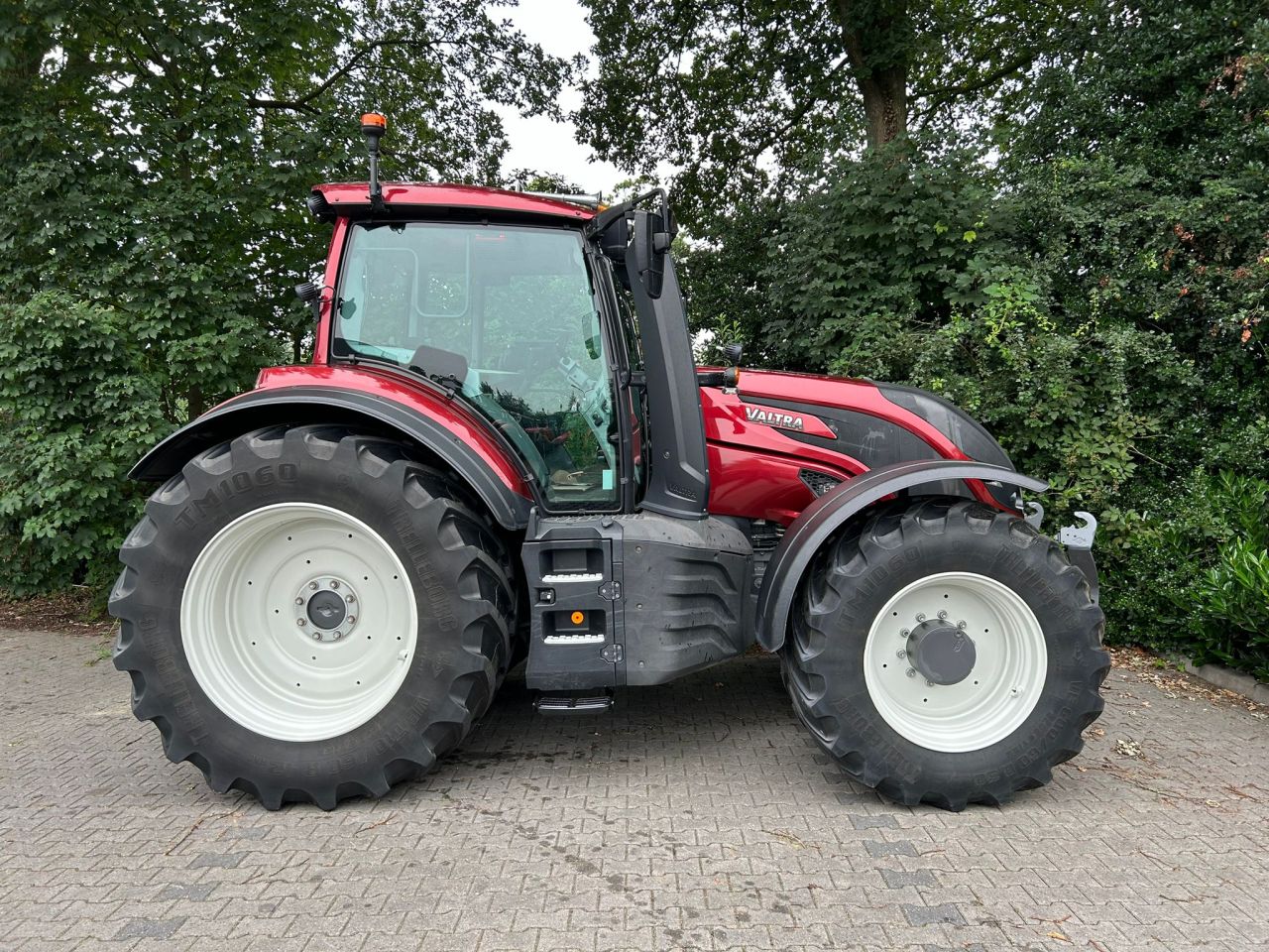 Valtra T214 Direct