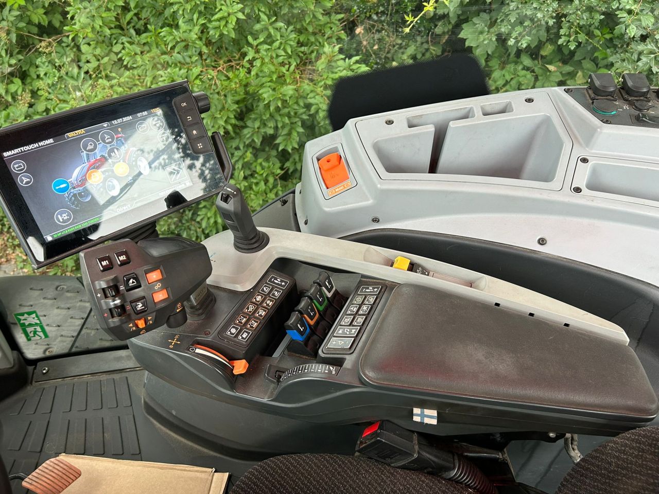 Valtra T214 Direct