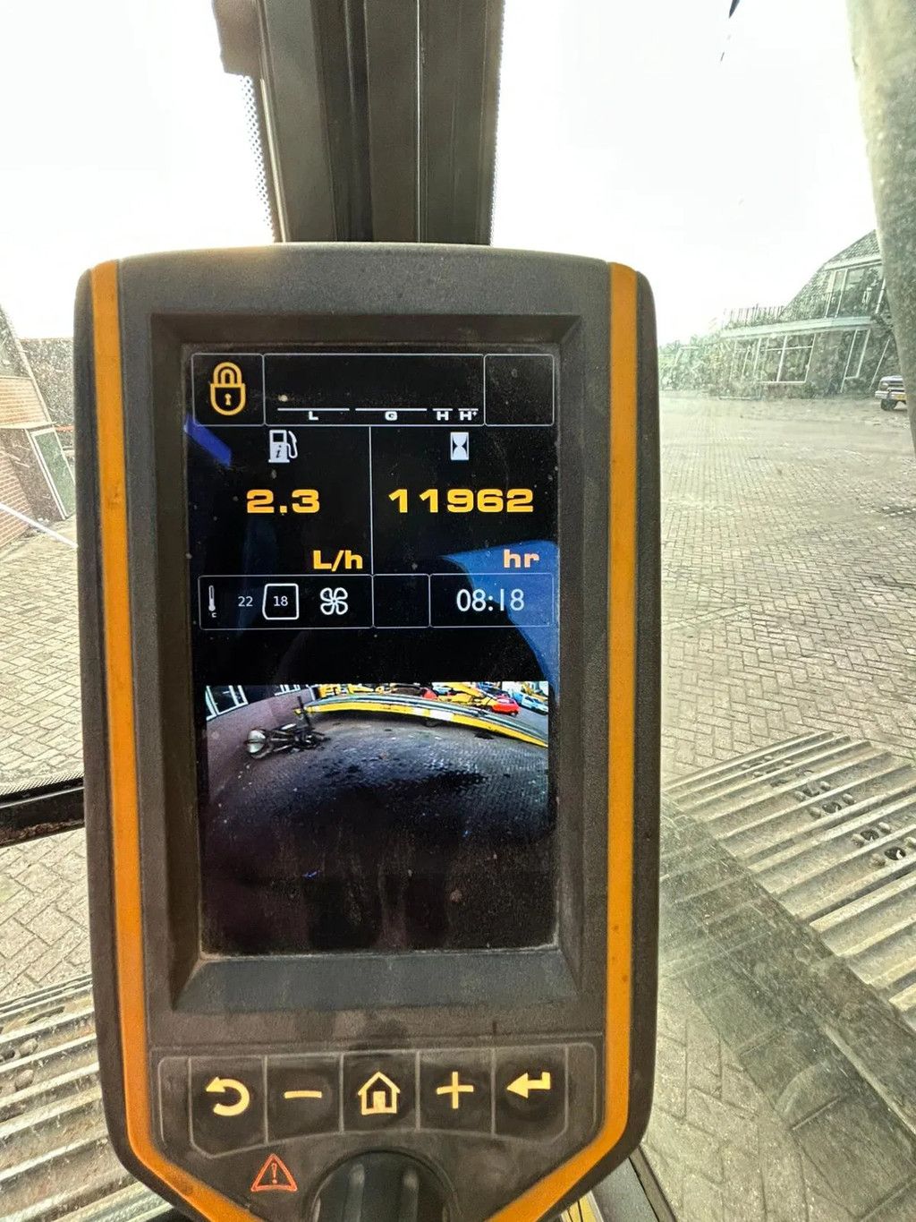 JCB JS220LC